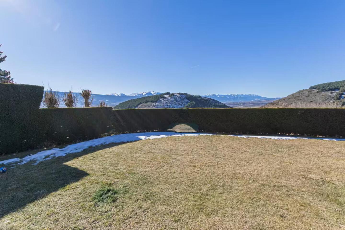 Apartament Les Costes Del Cadi Estavar Екстер'єр фото